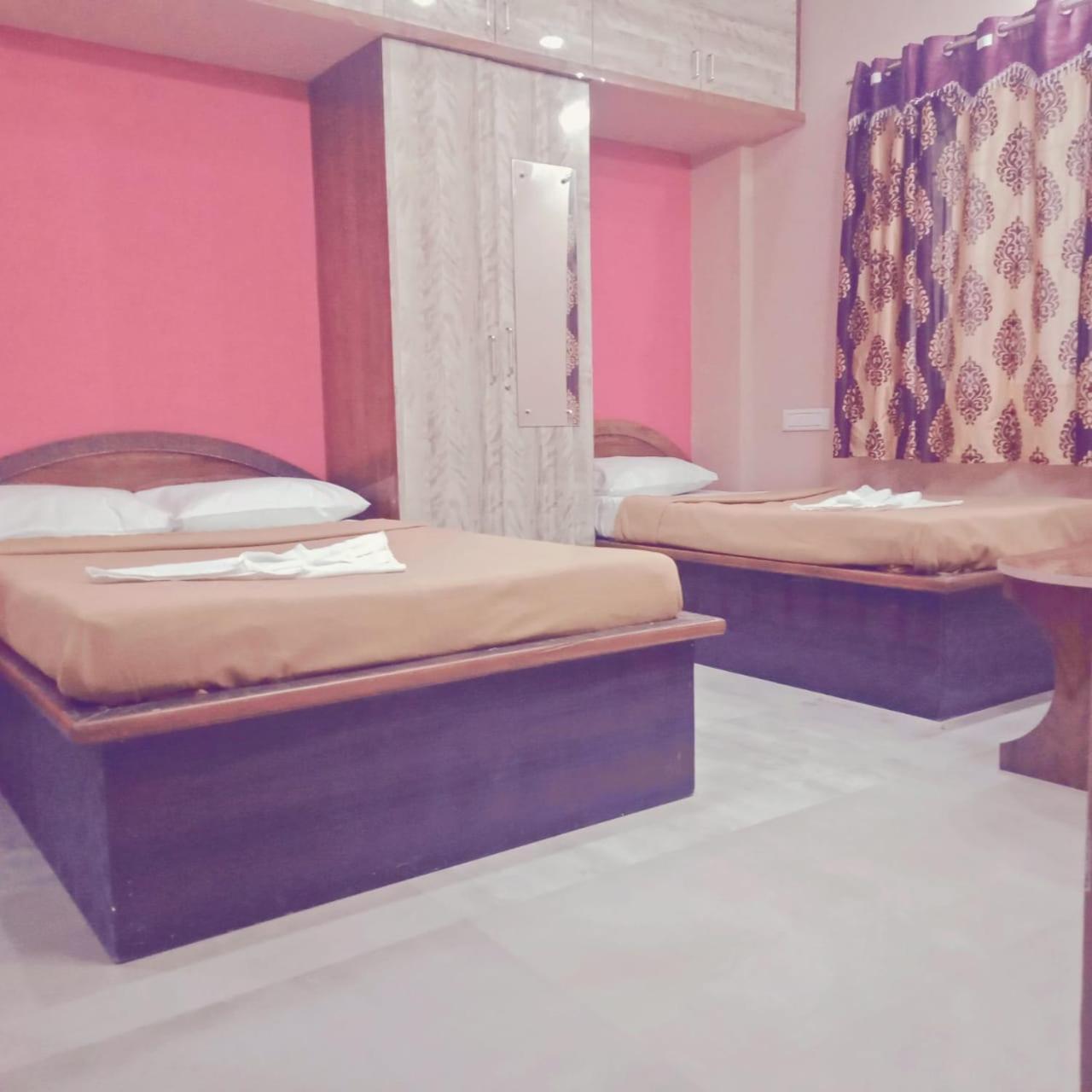 Sri Sapthagiri Comfort Mysore Exteriör bild