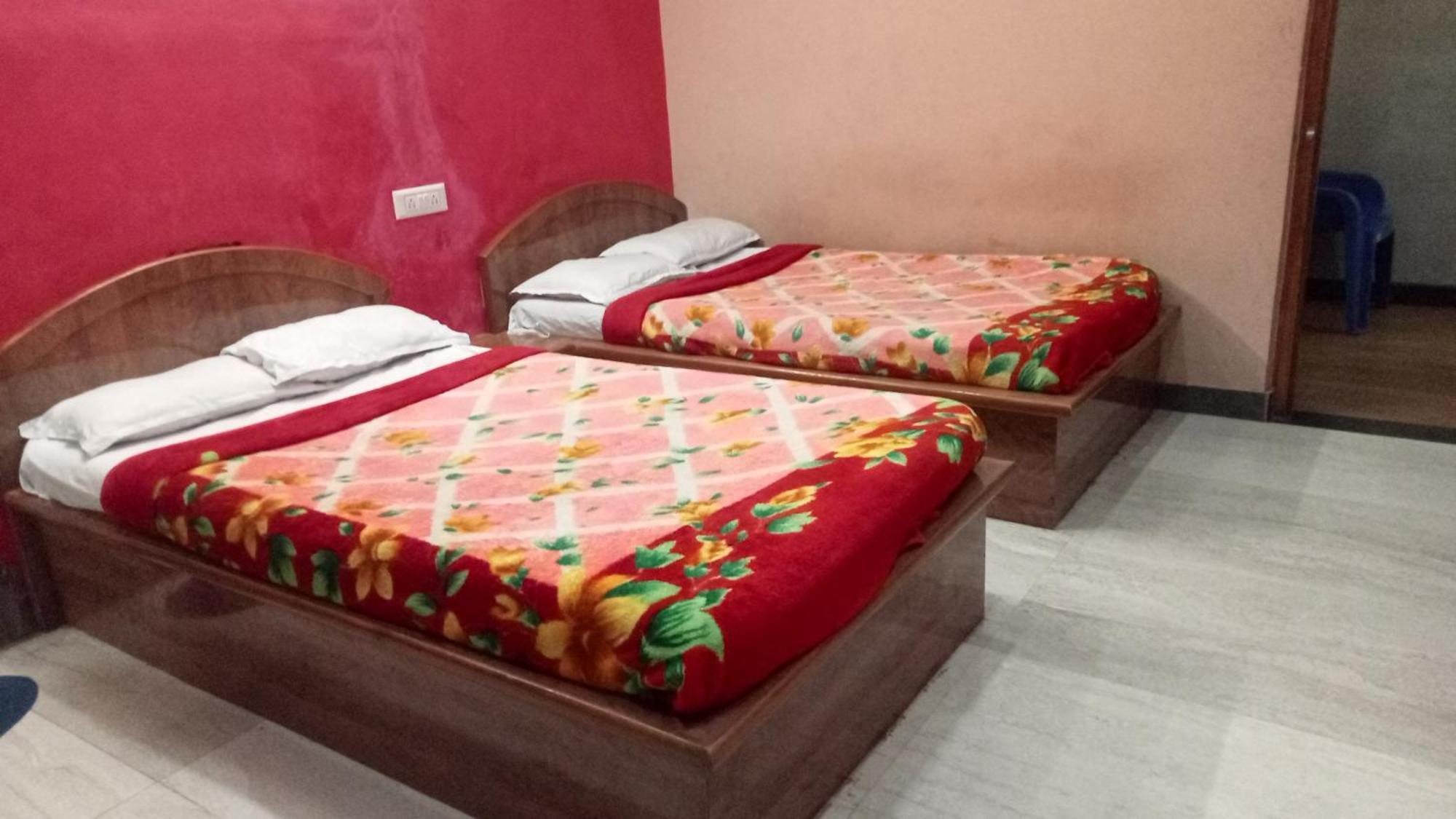 Sri Sapthagiri Comfort Mysore Exteriör bild