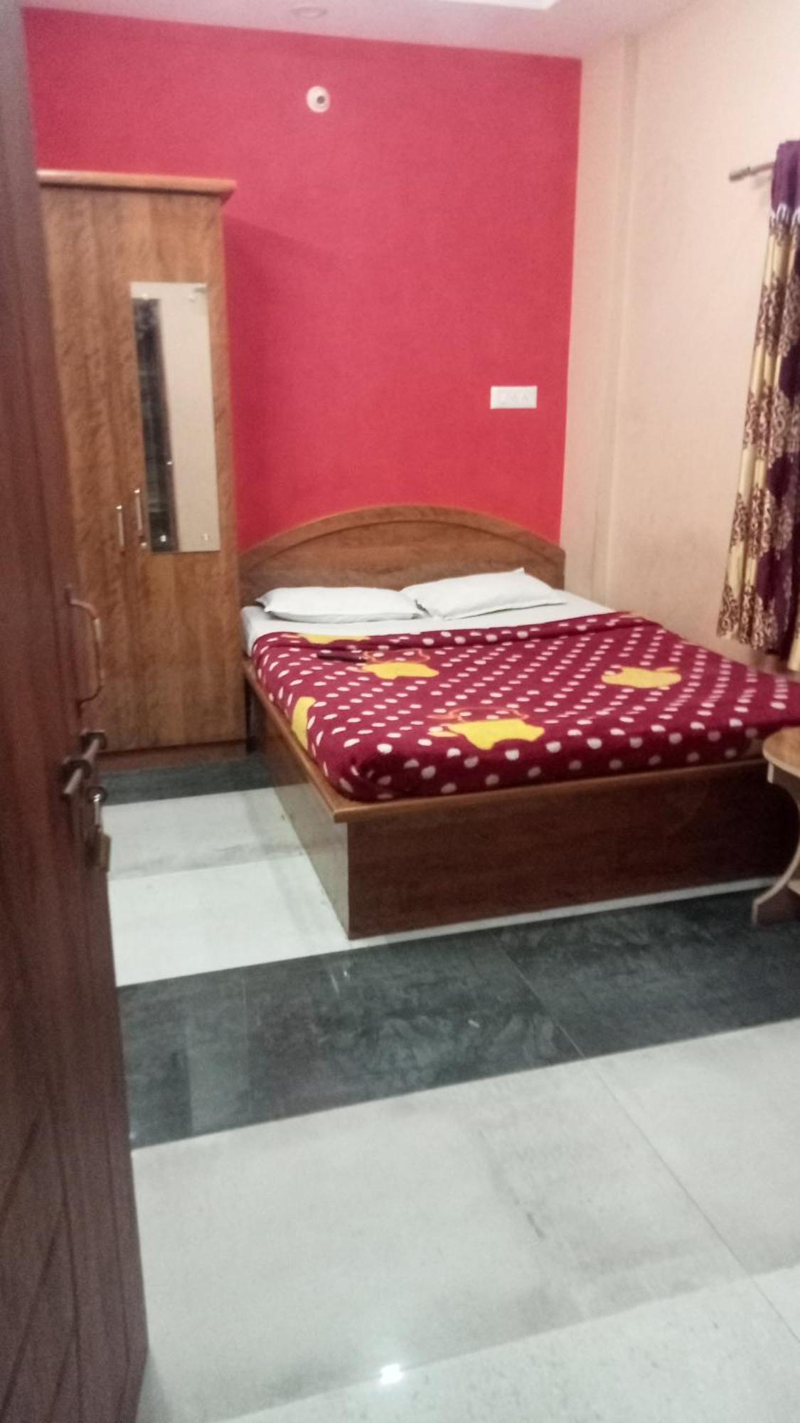 Sri Sapthagiri Comfort Mysore Exteriör bild