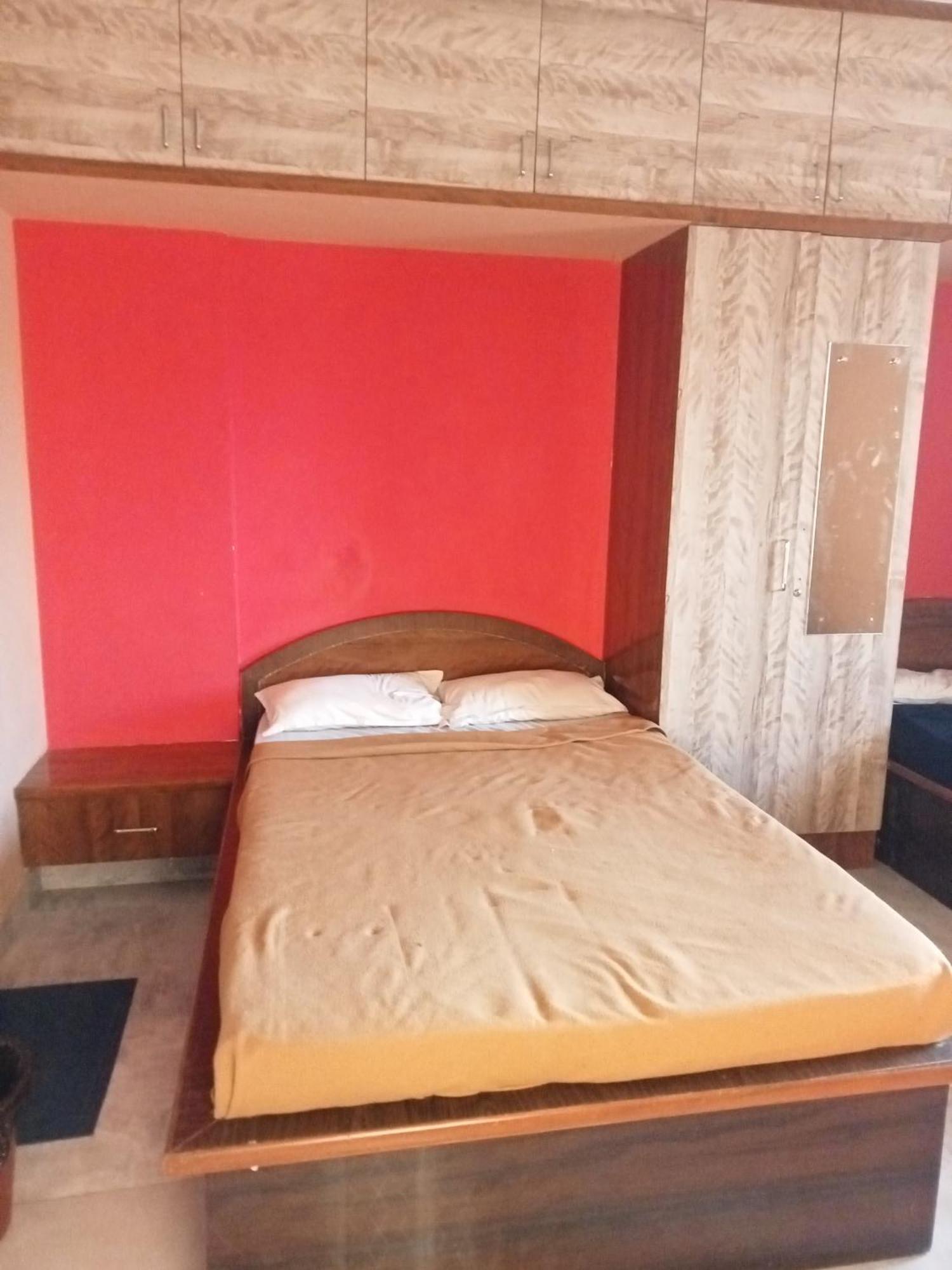Sri Sapthagiri Comfort Mysore Exteriör bild
